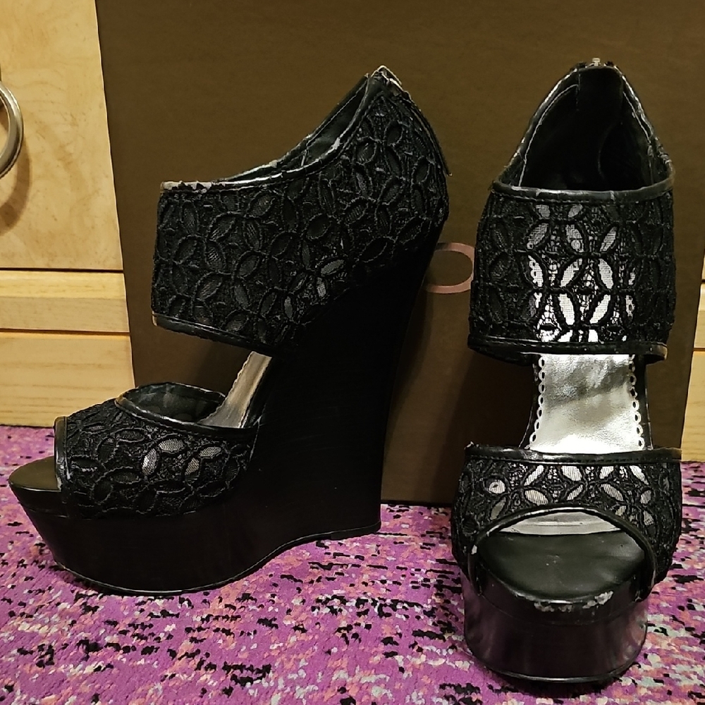 Bebe Black Wedge Sandals